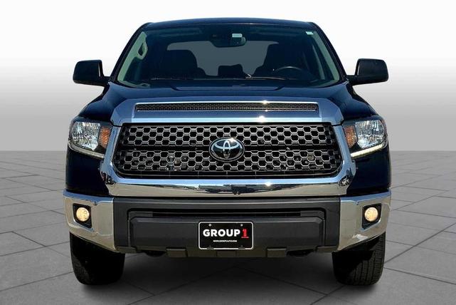 Photo of 2020 Midnight Black Metallic Toyota Tundra