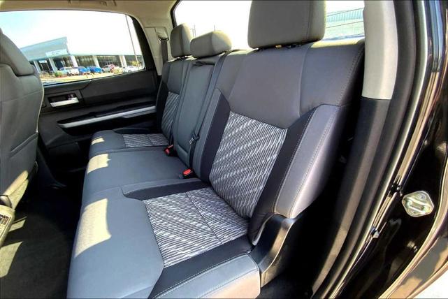 Photo of 2020 Midnight Black Metallic Toyota Tundra