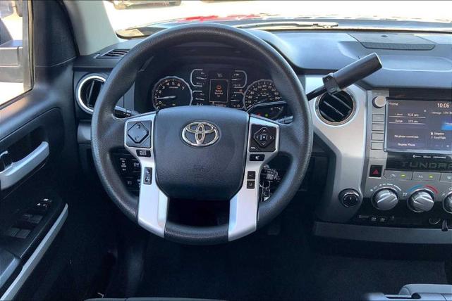 Photo of 2020 Midnight Black Metallic Toyota Tundra