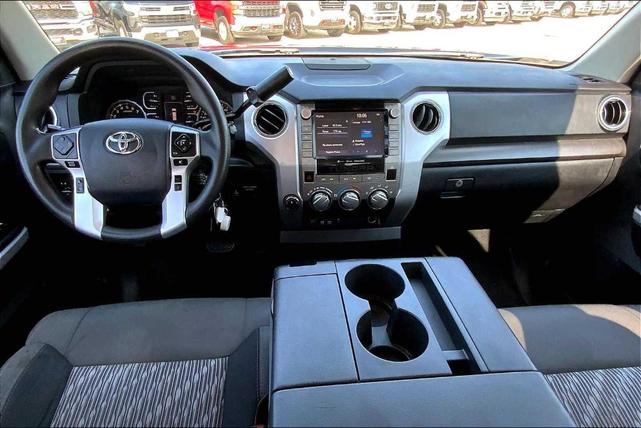 Photo of 2020 Midnight Black Metallic Toyota Tundra