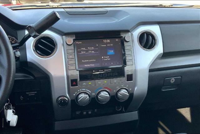 Photo of 2020 Midnight Black Metallic Toyota Tundra