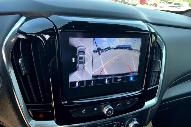 Photo of 2023 Mosaic Black Metallic Chevrolet Traverse