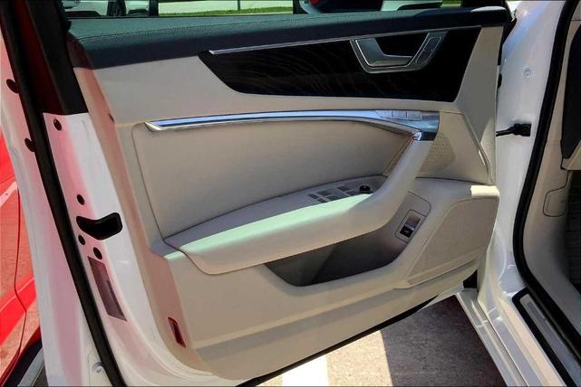 Photo of 2019 Ibis White Audi A6