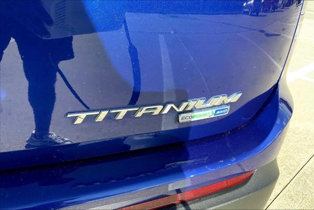 Photo of 2015 Deep Impact Blue Metallic Ford Edge