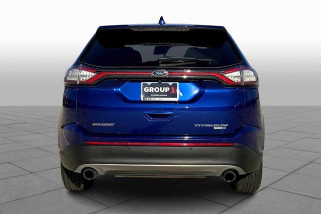 Photo of 2015 Deep Impact Blue Metallic Ford Edge