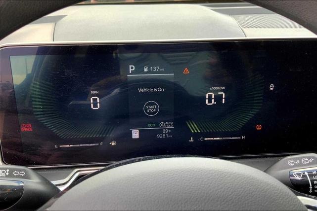 Photo of 2025 Ebony Black Kia Sorento