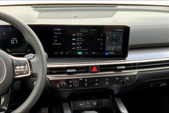 Photo of 2025 Ebony Black Kia Sorento