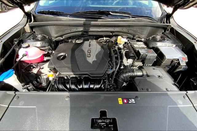 Photo of 2025 Ebony Black Kia Sorento