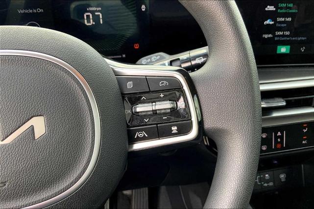 Photo of 2025 Ebony Black Kia Sorento