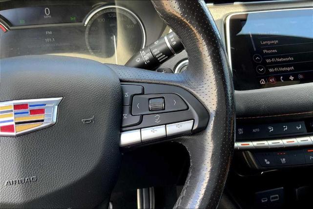 Photo of 2021 Crystal White Tri-Coat Cadillac XT4