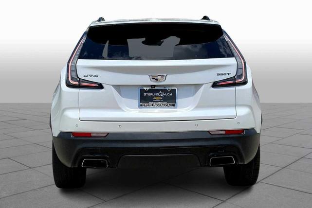Photo of 2021 Crystal White Tri-Coat Cadillac XT4