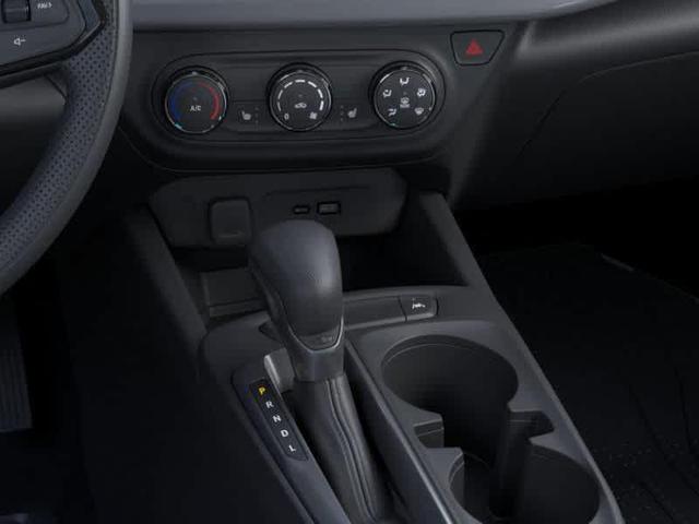 Photo of 2025 White Chevrolet Trax