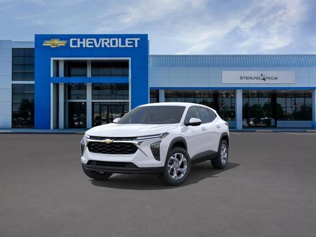 Photo of 2025 White Chevrolet Trax