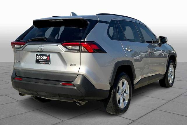 Photo of 2019 Silver Sky Metallic Toyota RAV4