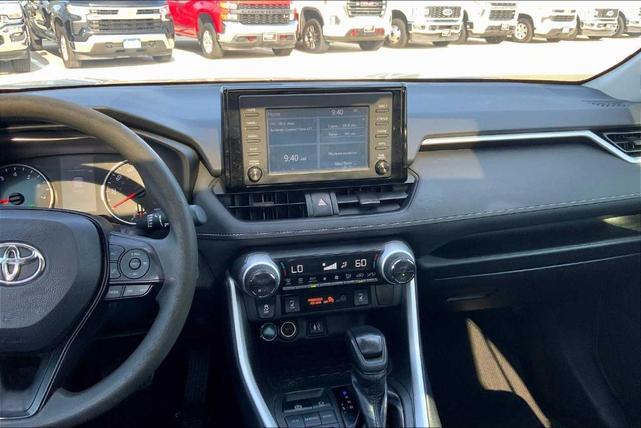 Photo of 2019 Silver Sky Metallic Toyota RAV4
