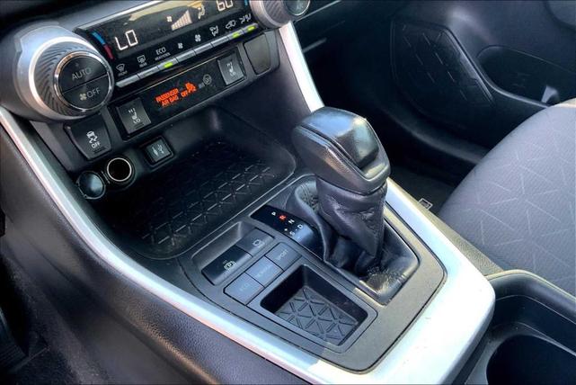 Photo of 2019 Silver Sky Metallic Toyota RAV4