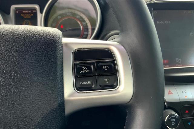 Photo of 2015 Pitch Black Clearcoat Dodge Journey