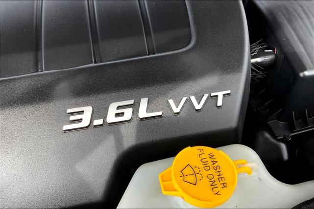 Photo of 2015 Pitch Black Clearcoat Dodge Journey