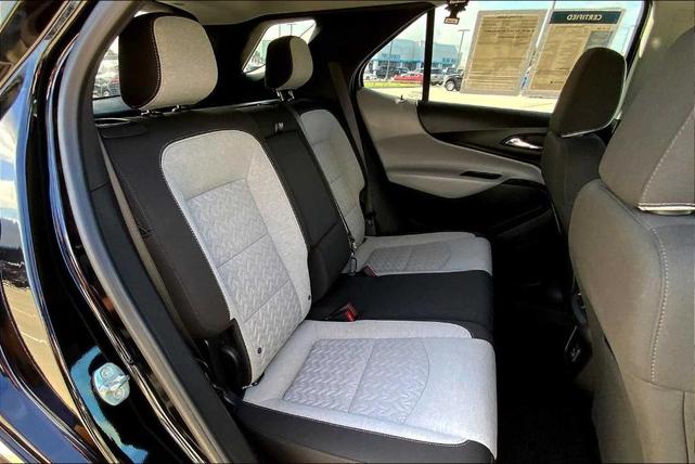 Photo of 2023 Mosaic Black Metallic Chevrolet Equinox