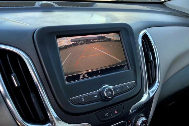 Photo of 2023 Mosaic Black Metallic Chevrolet Equinox