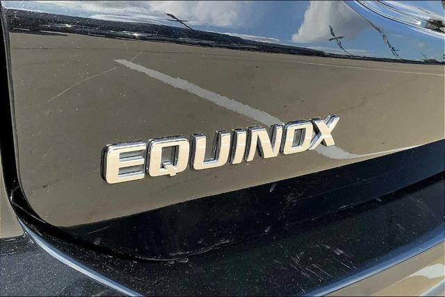 Photo of 2023 Mosaic Black Metallic Chevrolet Equinox