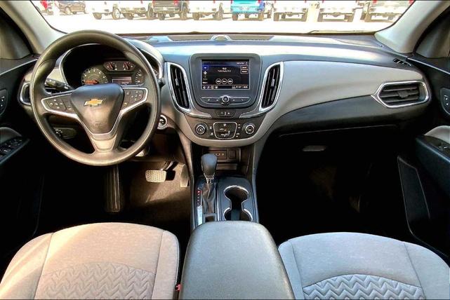 Photo of 2023 Mosaic Black Metallic Chevrolet Equinox