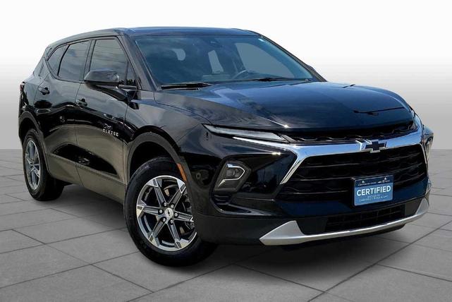 Photo of 2023 Black Chevrolet Blazer