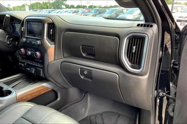 Photo of 2022 Black Chevrolet Silverado 1500 Limited