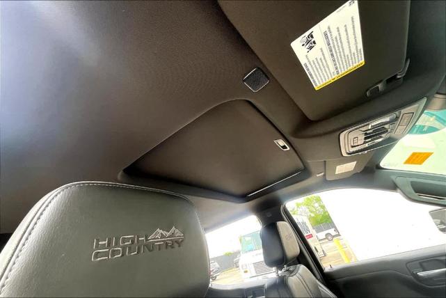 Photo of 2022 Black Chevrolet Silverado 1500 Limited