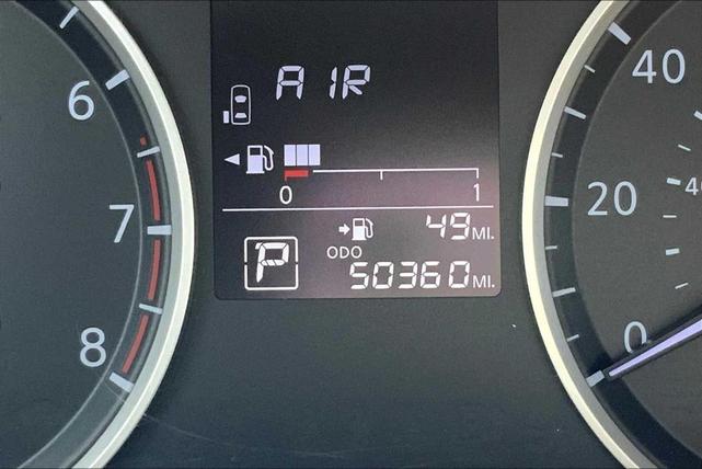 Photo of 2021 Super Black Nissan Kicks
