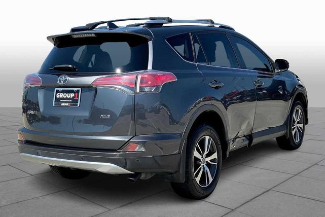 Photo of 2017 Magnetic Gray Metallic Toyota RAV4