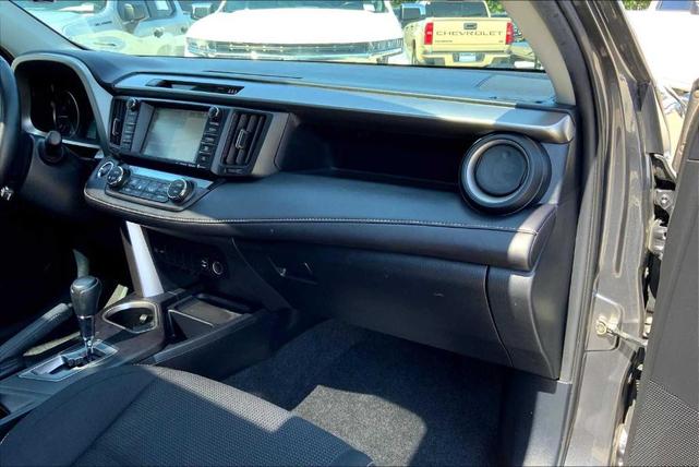 Photo of 2017 Magnetic Gray Metallic Toyota RAV4