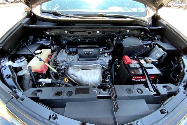 Photo of 2017 Magnetic Gray Metallic Toyota RAV4
