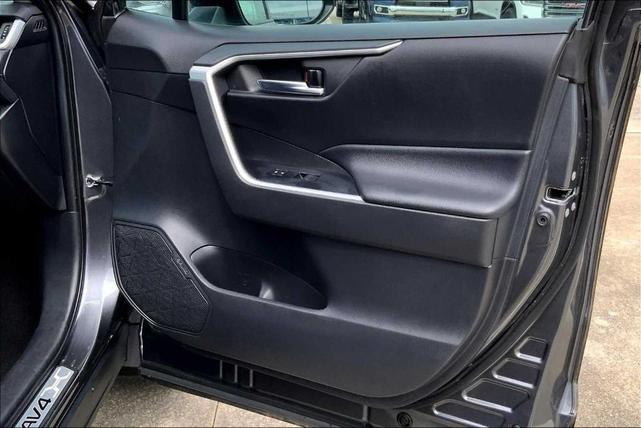 Photo of 2020 Magnetic Gray Metallic Toyota RAV4