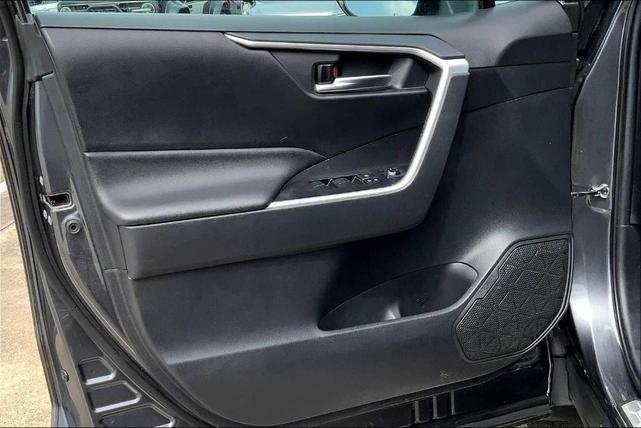 Photo of 2020 Magnetic Gray Metallic Toyota RAV4