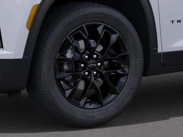 Photo of 2025 White Chevrolet Traverse