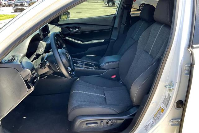 Photo of 2023 Platinum White Pearl Honda Accord Hybrid
