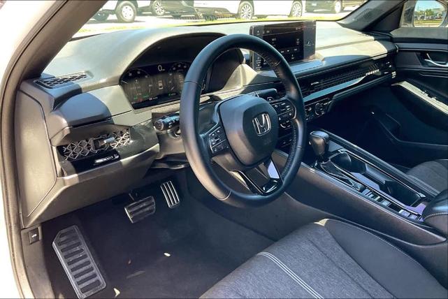 Photo of 2023 Platinum White Pearl Honda Accord Hybrid