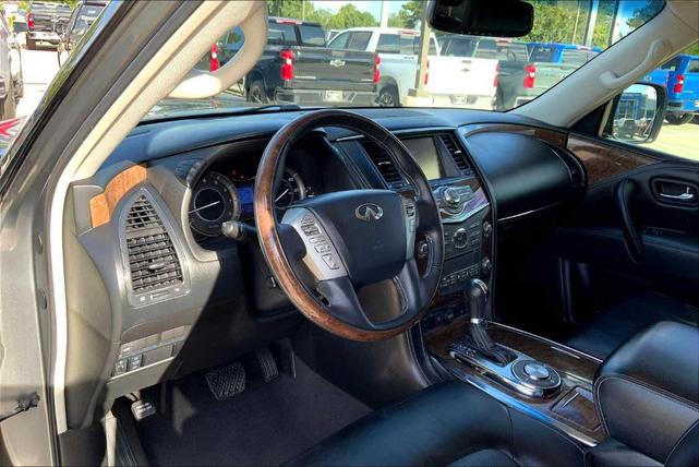 Photo of 2017 Graphite Shadow INFINITI QX80
