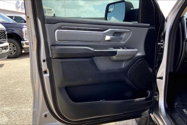 Photo of 2020 Billet Silver Metallic Clearcoat RAM 1500