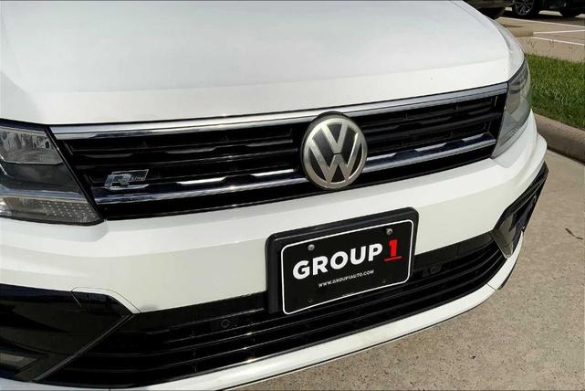 Photo of 2021 Pure White Volkswagen Tiguan