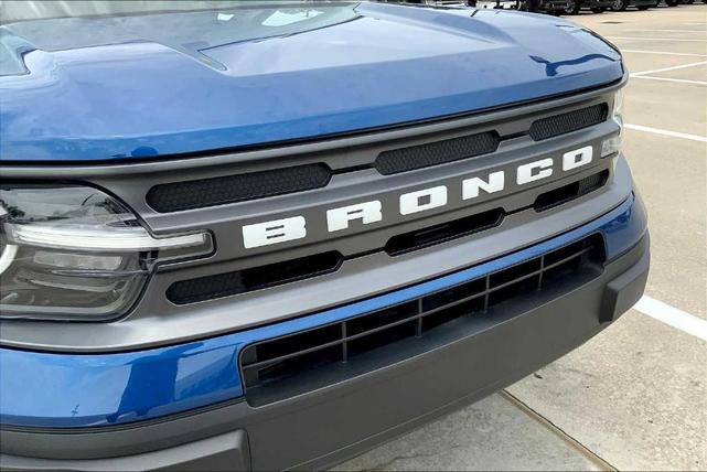 Photo of 2024 Atlas Blue Metallic Ford Bronco Sport