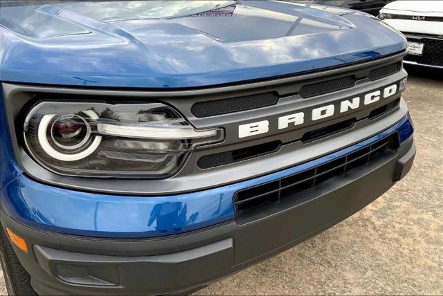 Photo of 2024 Atlas Blue Metallic Ford Bronco Sport