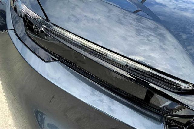 Photo of 2024 Meteorite Gray Metallic Honda CR-V Hybrid