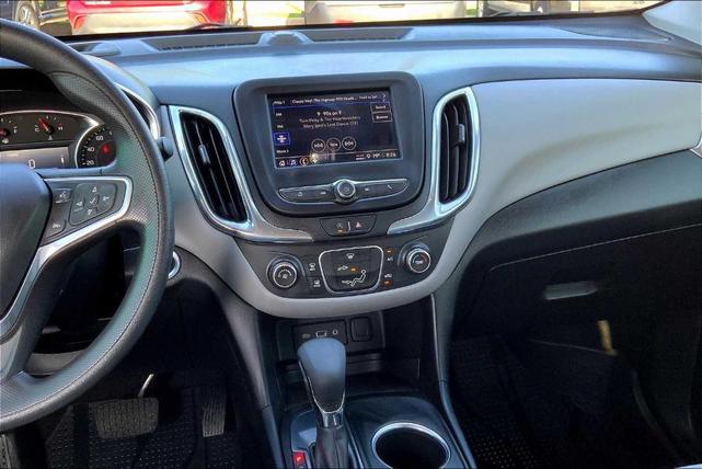 Photo of 2022 Mosaic Black Metallic Chevrolet Equinox