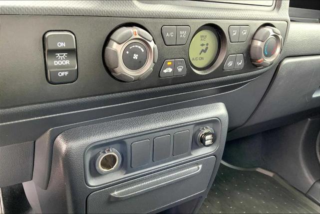 Photo of 2013 Crystal Black Pearl Honda Ridgeline