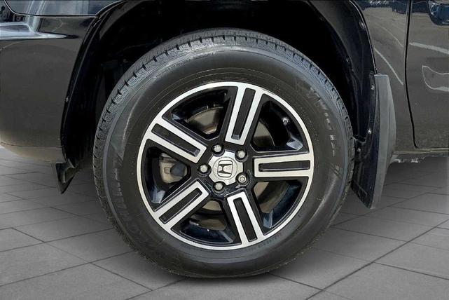 Photo of 2013 Crystal Black Pearl Honda Ridgeline