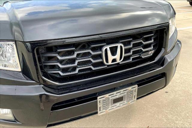 Photo of 2013 Crystal Black Pearl Honda Ridgeline