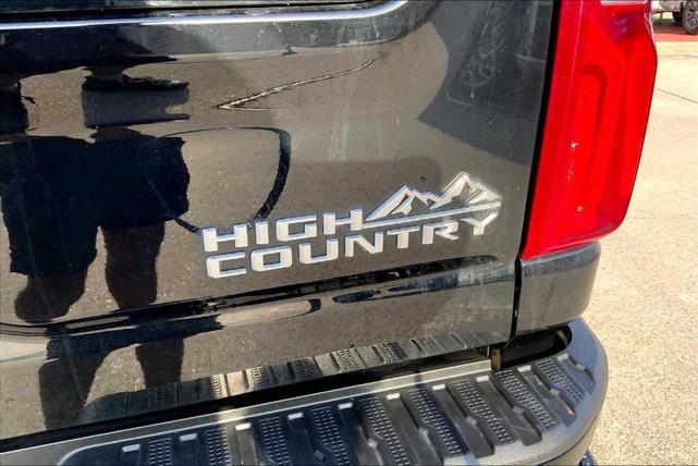 Photo of 2022 Black Chevrolet Silverado 3500
