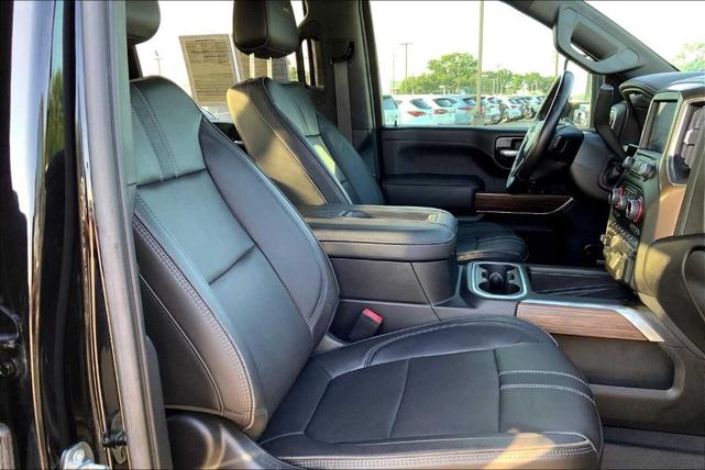 Photo of 2022 Black Chevrolet Silverado 3500